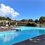 Maison/appartement Proche Cala Rossa Apartment Lecci