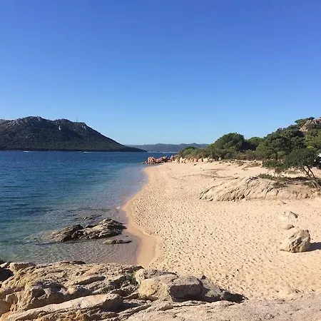 Maison/appartement Proche Cala Rossa Lägenhet *