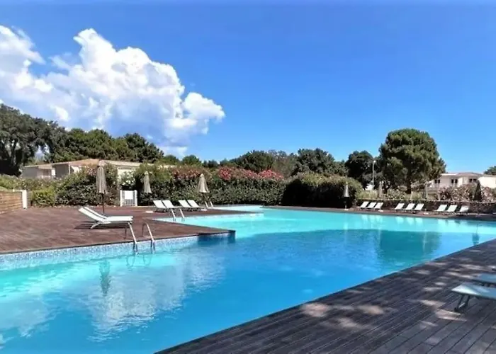 Maison/appartement Proche Cala Rossa דירה לצ'י