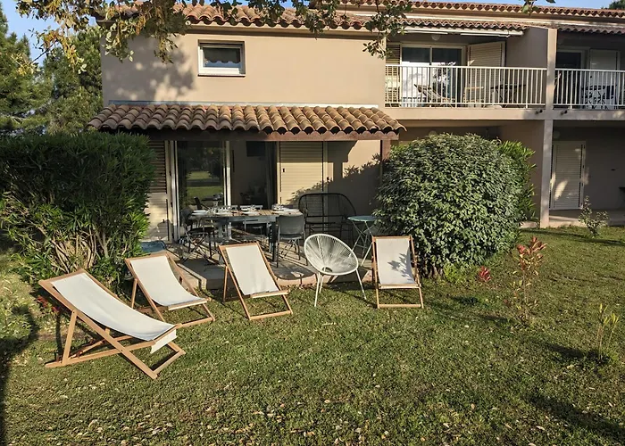 Maison/appartement Proche Cala Rossa Apartment Lecci